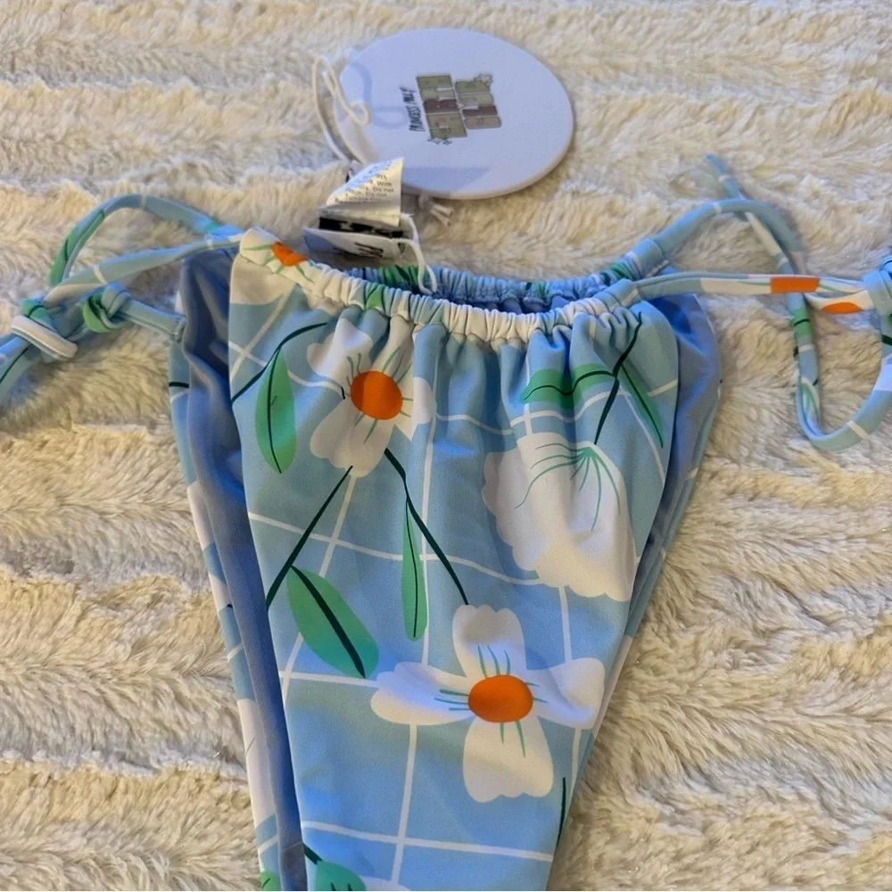 Princess Polly high cut bikini - Picture 2 of 3